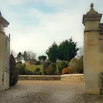 Le Domaine Des Roseraies, Monfréville