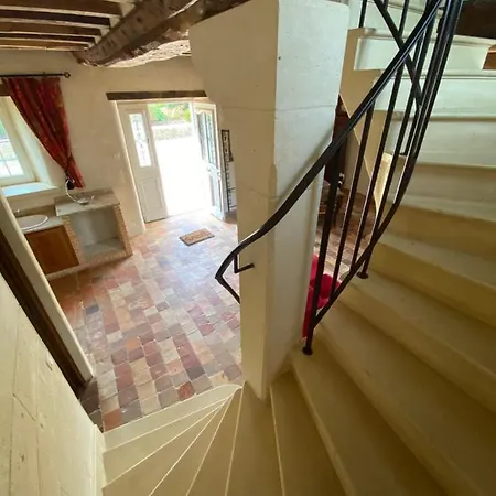 Le Domaine Des Roseraies,