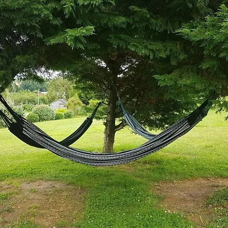 Hébergement de vacances Le Domaine Des Roseraies, Monfréville