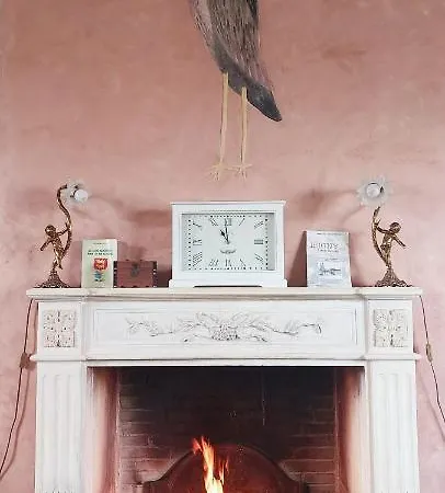 Le Domaine Des Roseraies,