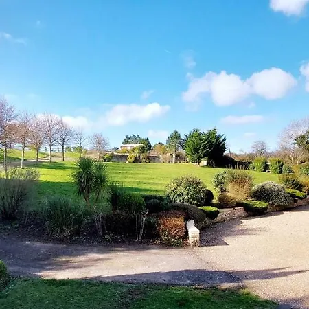 Le Domaine Des Roseraies, Ferienhaus *