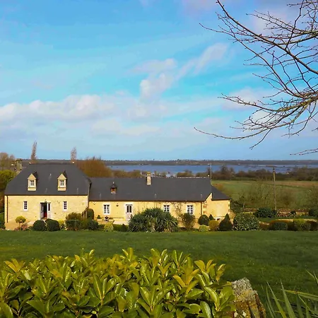 Le Domaine Des Roseraies, * Monfreville