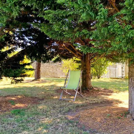 Hébergement de vacances Le Domaine Des Roseraies,