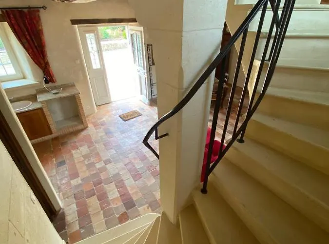 Le Domaine Des Roseraies,