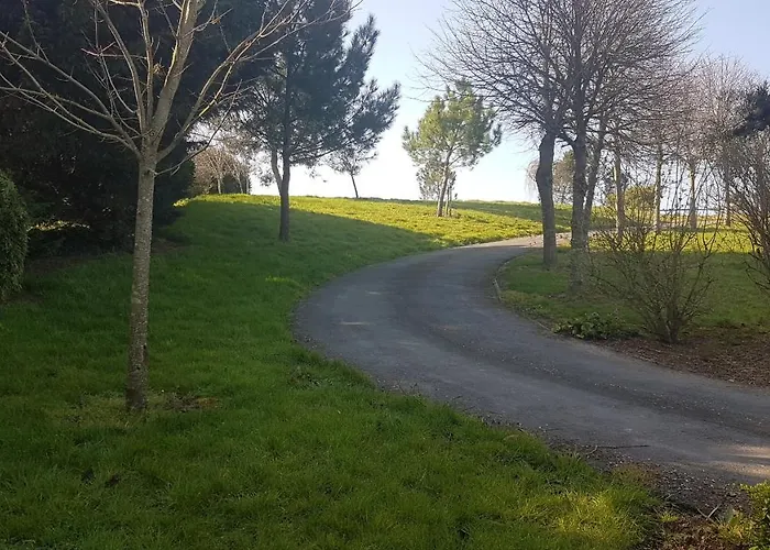 Hébergement de vacances Le Domaine Des Roseraies,