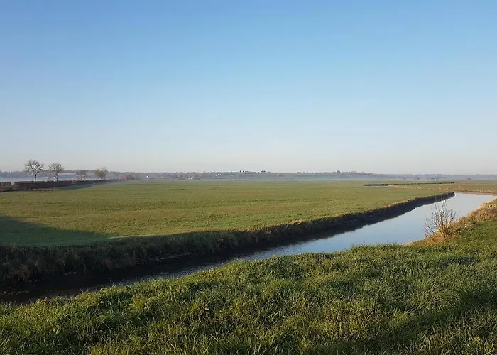 Le Domaine Des Roseraies, Vakantiehuis Monfréville