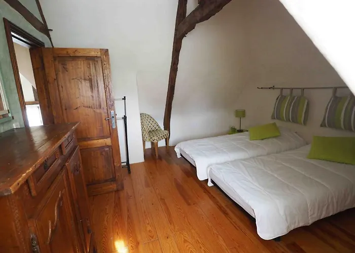 Le Domaine Des Roseraies,