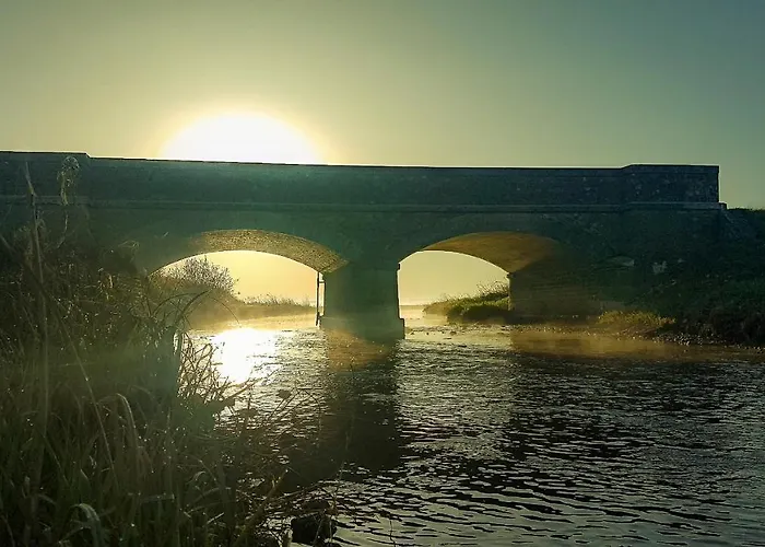 Le Domaine Des Roseraies, Hébergement de vacances Monfréville