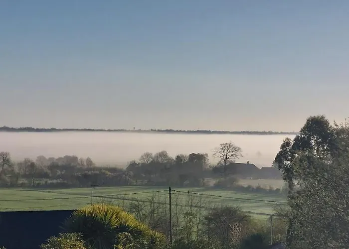 Le Domaine Des Roseraies, Monfreville